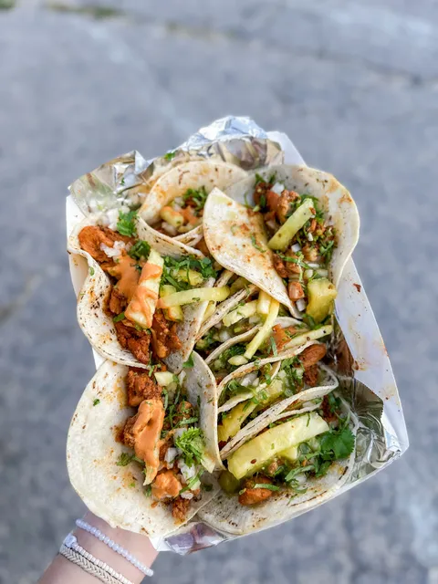 Fritos Burgers & Tacos