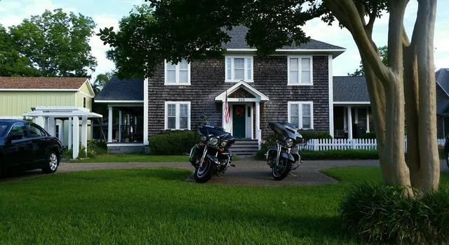 Scarborough House Inn