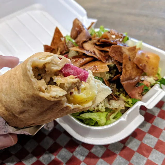 Tarboosh Middle Eastern Bakery and Grill