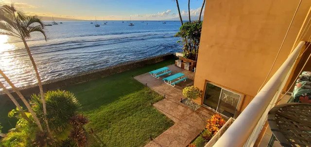 Lāhainā Roads Condo