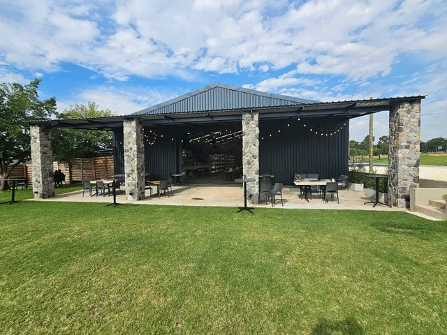 Clay Café @ Maggies Farm