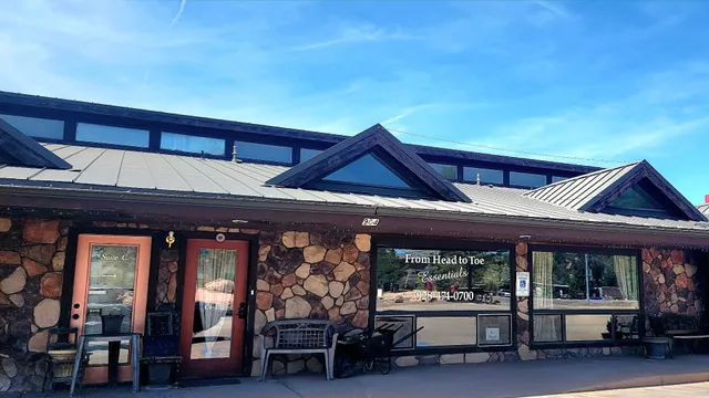 Head To Toe Salon & Spa