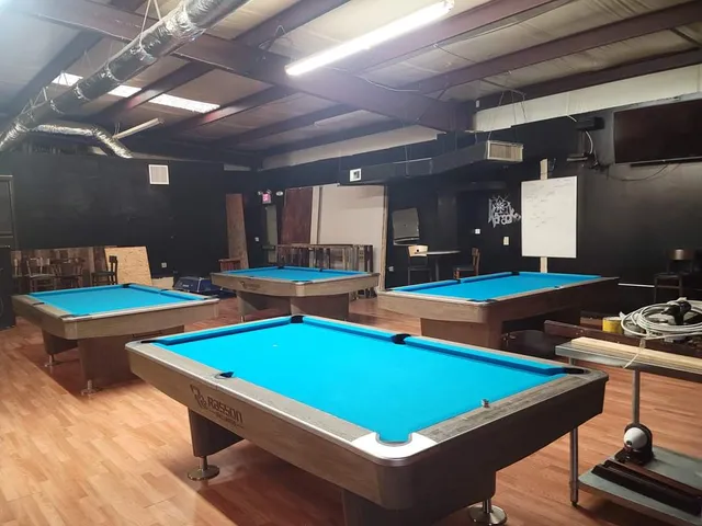 Top Hat Billiards