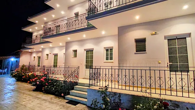 Petros Studios Valtos