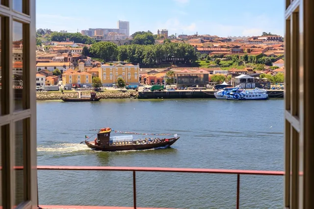 Oporto Home - River Front