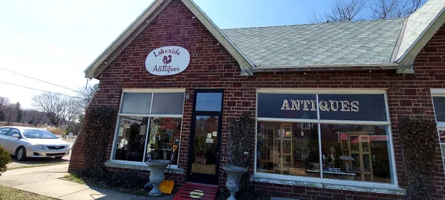 Lakeside Antiques