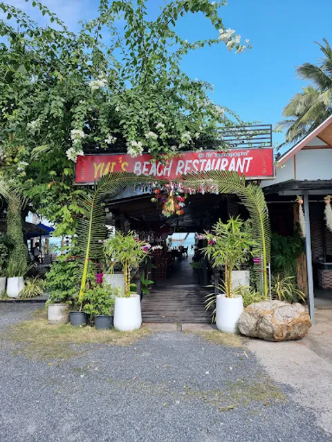 Yui's beach restaurant