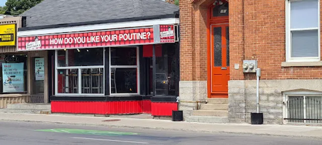 Smoke's Poutinerie Kingston