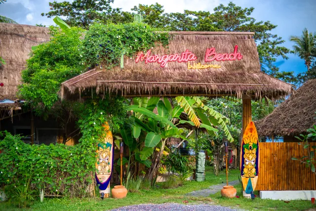 Margarita Beach (Bar, Grill, Shacks)