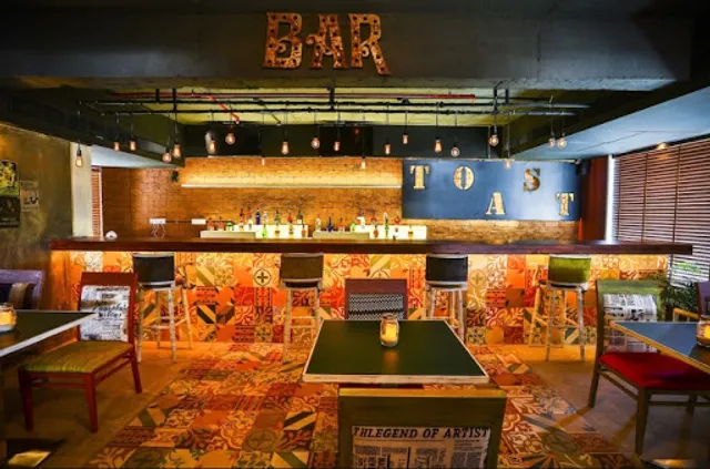 Toast - Bistro & Bar