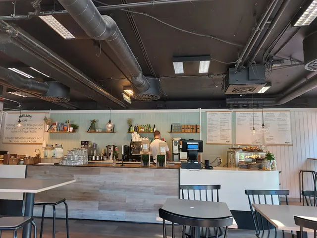 Melins Cafe & Bistro