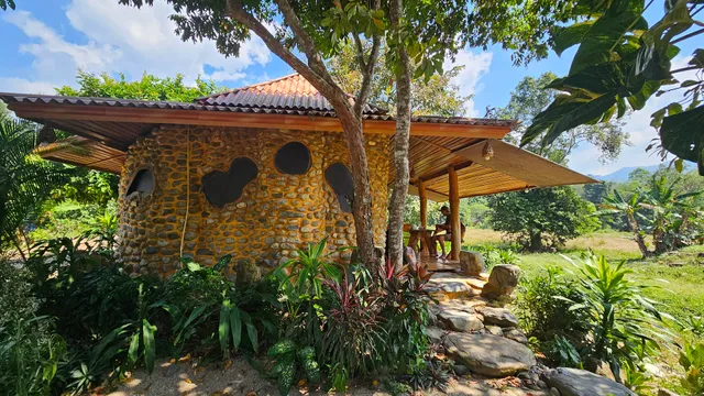 LeeLa Homestay ลีลา โฮมสเตย์