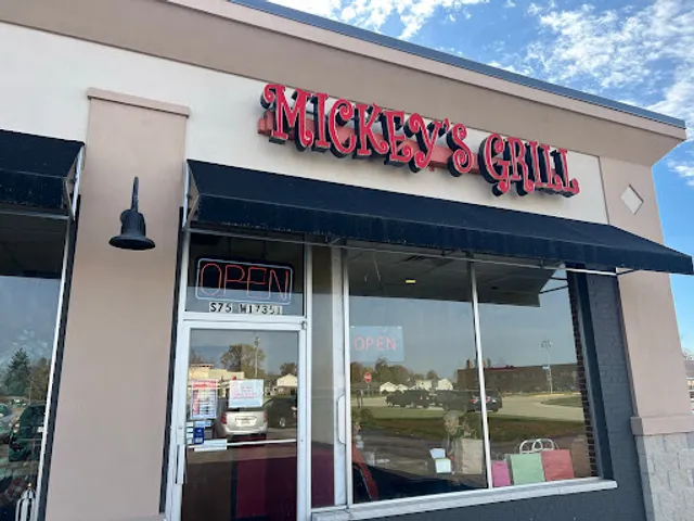 Mickey's Family Grill