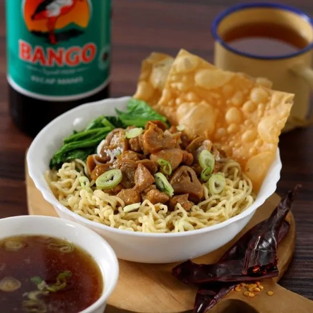 Ayam Geprek Sambal Setan Lubang Buaya