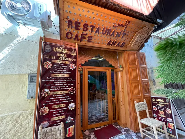 Restaurant anas