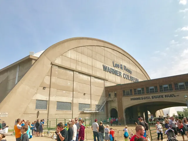 Lee & Rose Warner Coliseum