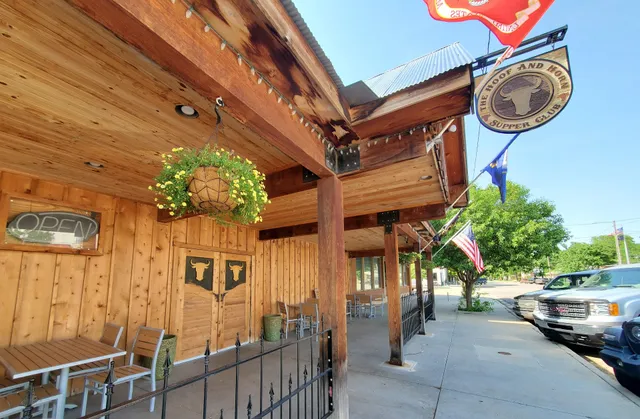 The Hoof & Horn Steakhouse