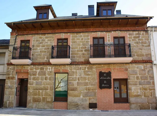 El Almendro De María