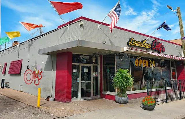Downtown Olly's