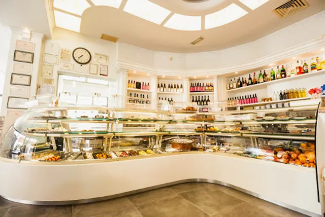 Pastry Cafe Novecento