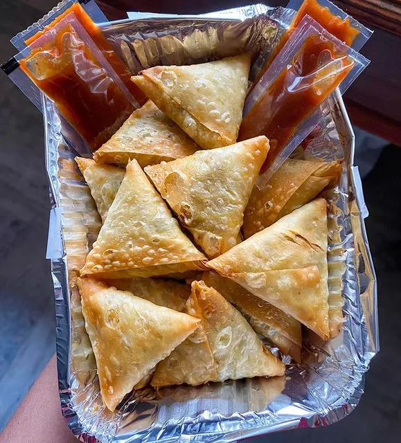Vidhi Samosa