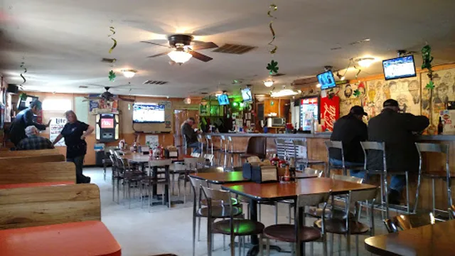 Woody's Bar and Grill