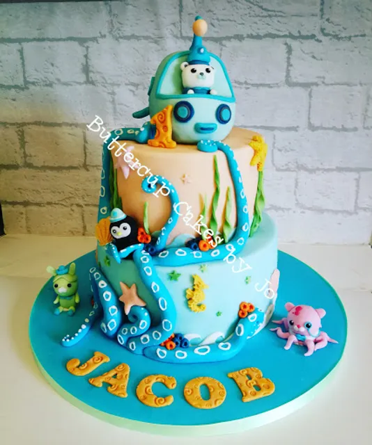 Buttercup Cakes by Jo | Birthday Cake, Cupcakes, Wedding Cake | Bedford