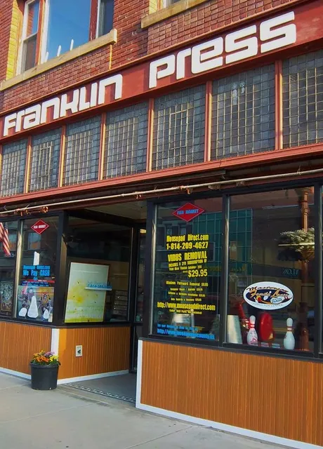 Four Seasons Flea & Farm Market