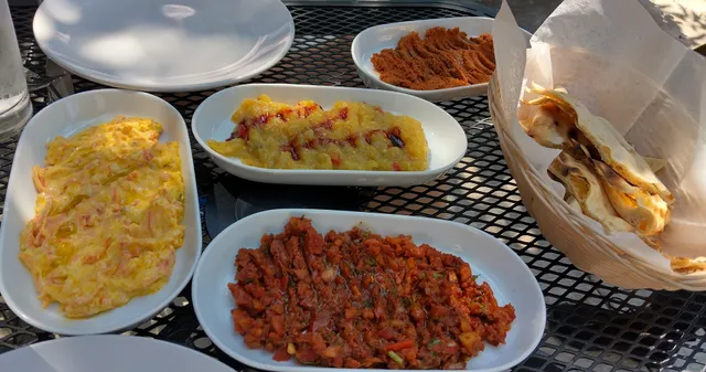 Chef Agir Restaurant Bar