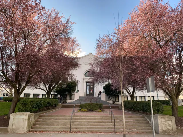 University Branch - The Seattle Public Library