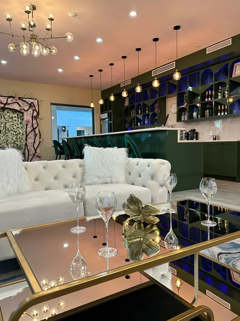 Posh - Charcuterie and Champagne Lounge