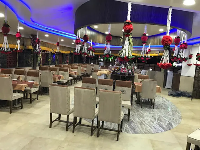 HOTEL EXPRESS RESTO & BAR