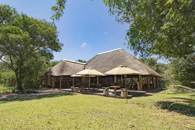Tembe Elephant Park Lodge