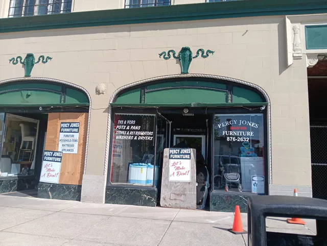 Percy Jones New & Used Furniture