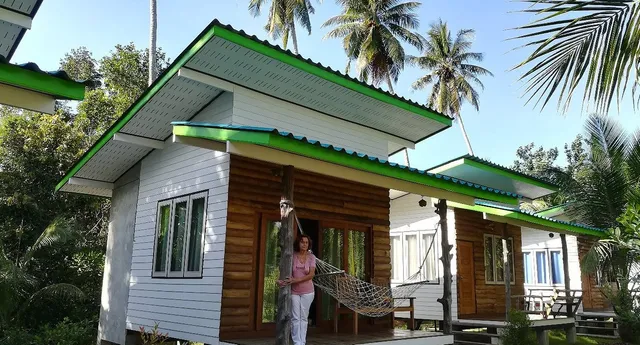 Suan Maprao Ko Kut Resort