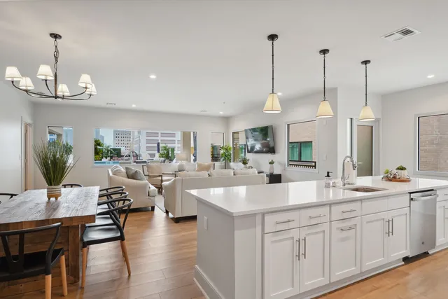 The Eleanor New Orleans