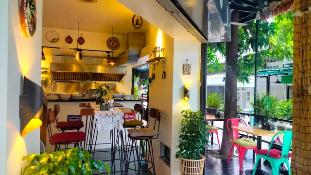 La Bruschetta Pasta Bar