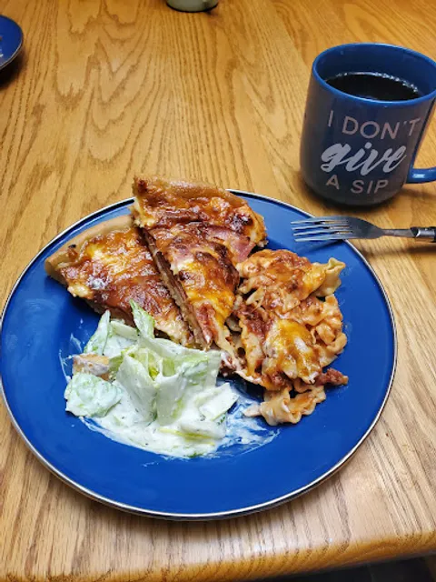 Deep & Square Pizza / Bowness Pizza(2 for 1 Round Pizza)