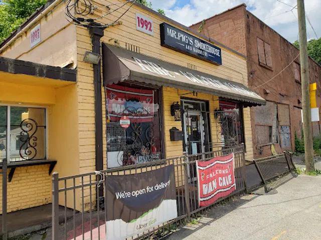 Mr. Pig's Smokehouse