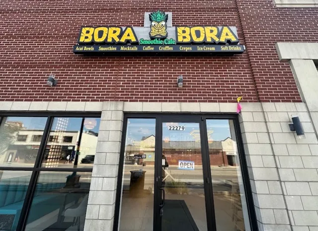 Bora Bora Smoothie Cafe - Dearborn