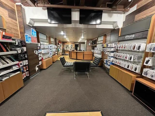 CaliPhonia Phone And Computer Repair