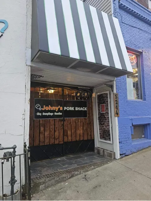 Johny's Pork Shack