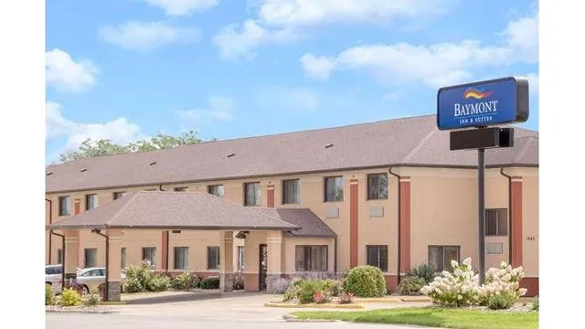 Baymont by Wyndham Waterloo