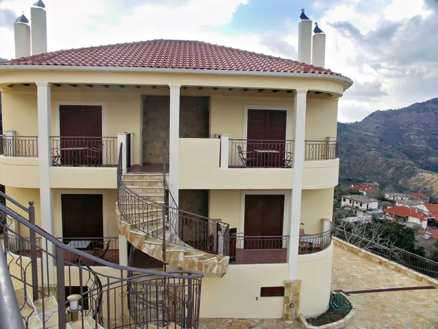 Kallisti-Διαμονή στο Διακοπτό-διακοπτο ξενοδοχεια