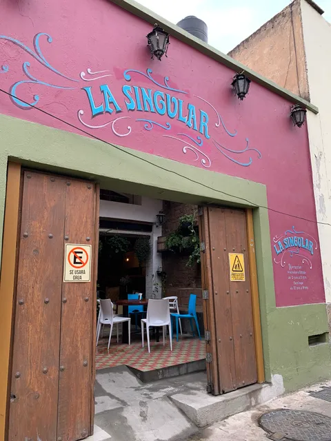 La Singular