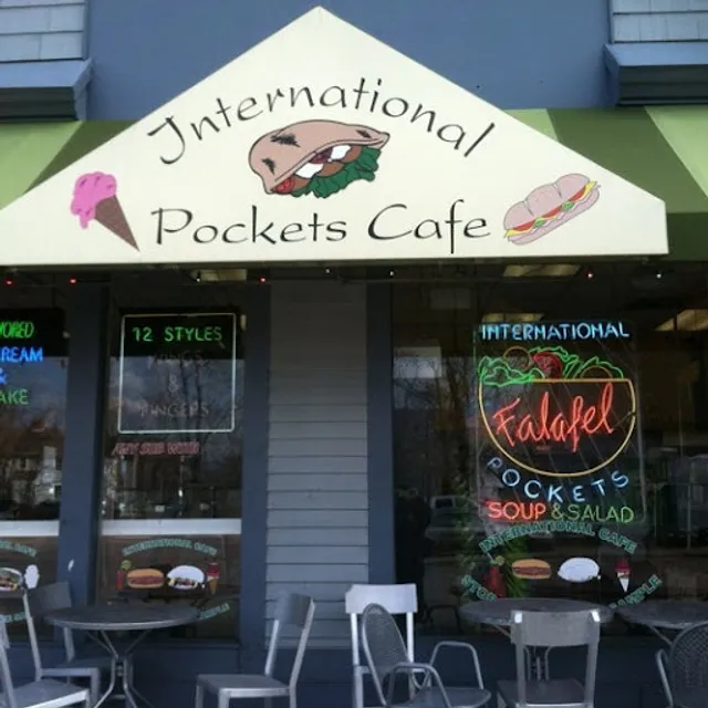 International Pocket Cafe