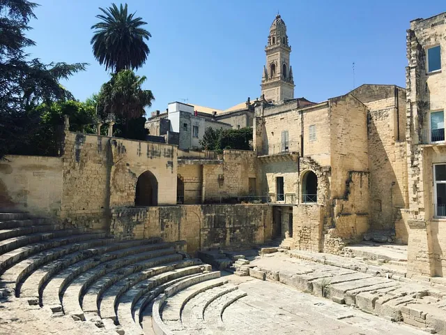 Suite del Teatro Romano