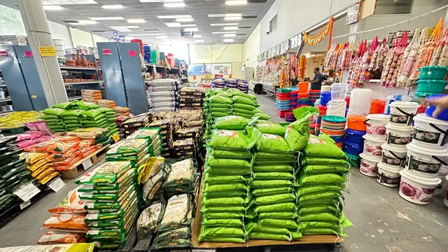 Manning Super Market