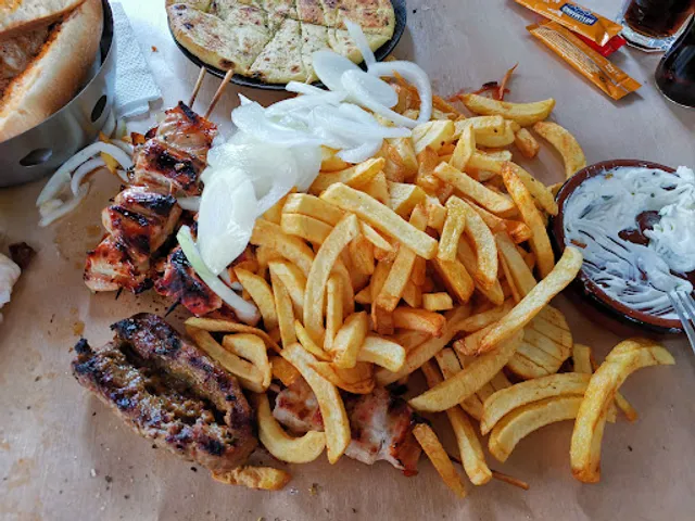 STELARAS souvlaki