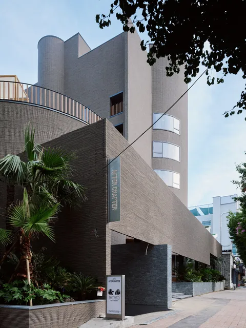 부산 광안리 애프터챕터호텔(After Chapter Hotel)